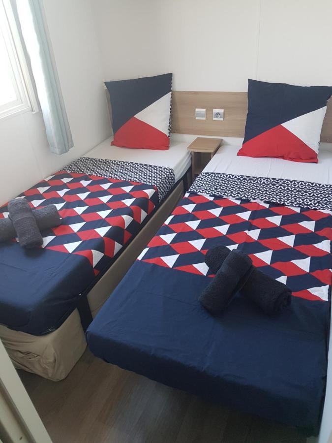Frejus Tout Confort, Climatisation,Linge De Lit Et De Toilette, Coffre Fort, Ventilations Au Plafond Chambres Et Wifi Possible Экстерьер фото
