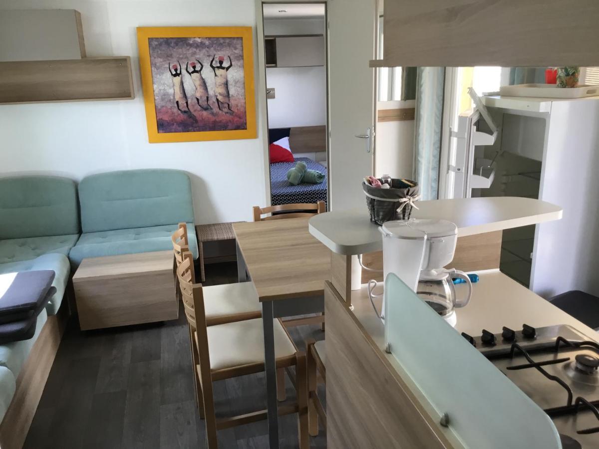 Frejus Tout Confort, Climatisation,Linge De Lit Et De Toilette, Coffre Fort, Ventilations Au Plafond Chambres Et Wifi Possible Экстерьер фото