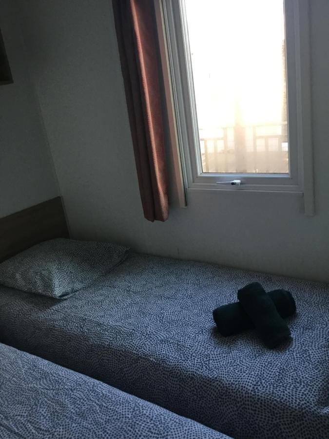Frejus Tout Confort, Climatisation,Linge De Lit Et De Toilette, Coffre Fort, Ventilations Au Plafond Chambres Et Wifi Possible Экстерьер фото