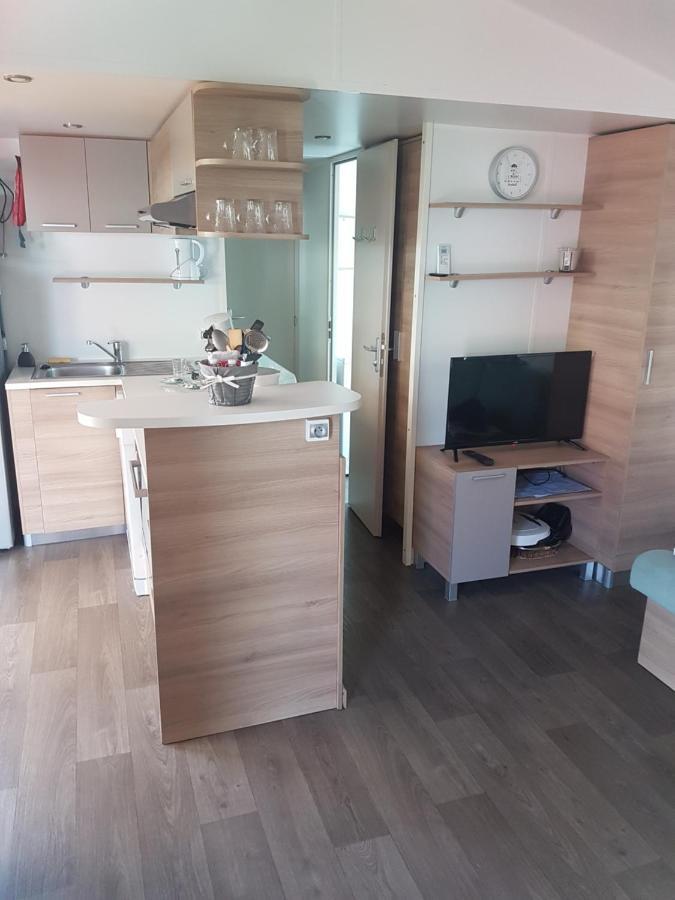 Frejus Tout Confort, Climatisation,Linge De Lit Et De Toilette, Coffre Fort, Ventilations Au Plafond Chambres Et Wifi Possible Экстерьер фото
