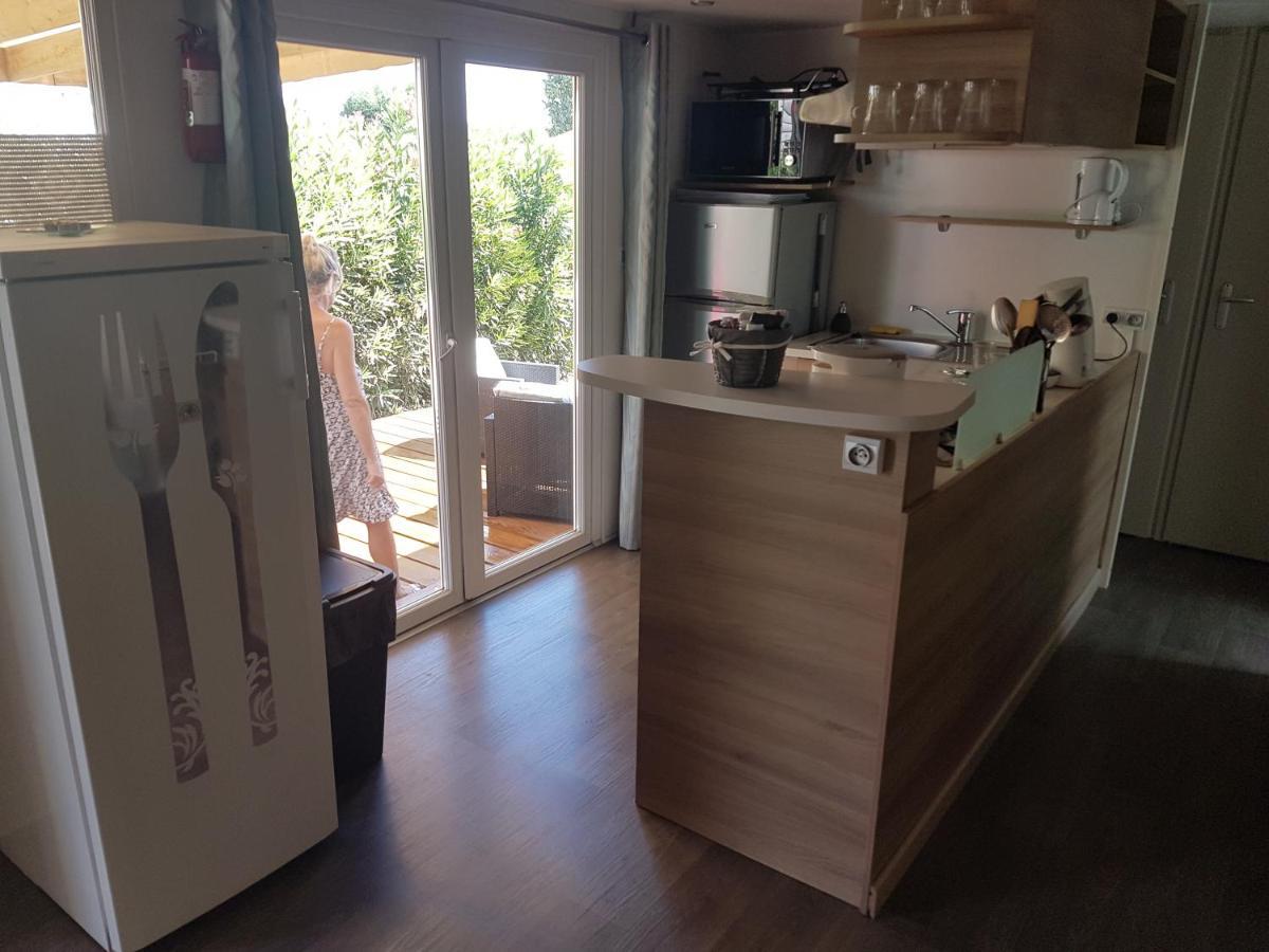 Frejus Tout Confort, Climatisation,Linge De Lit Et De Toilette, Coffre Fort, Ventilations Au Plafond Chambres Et Wifi Possible Экстерьер фото