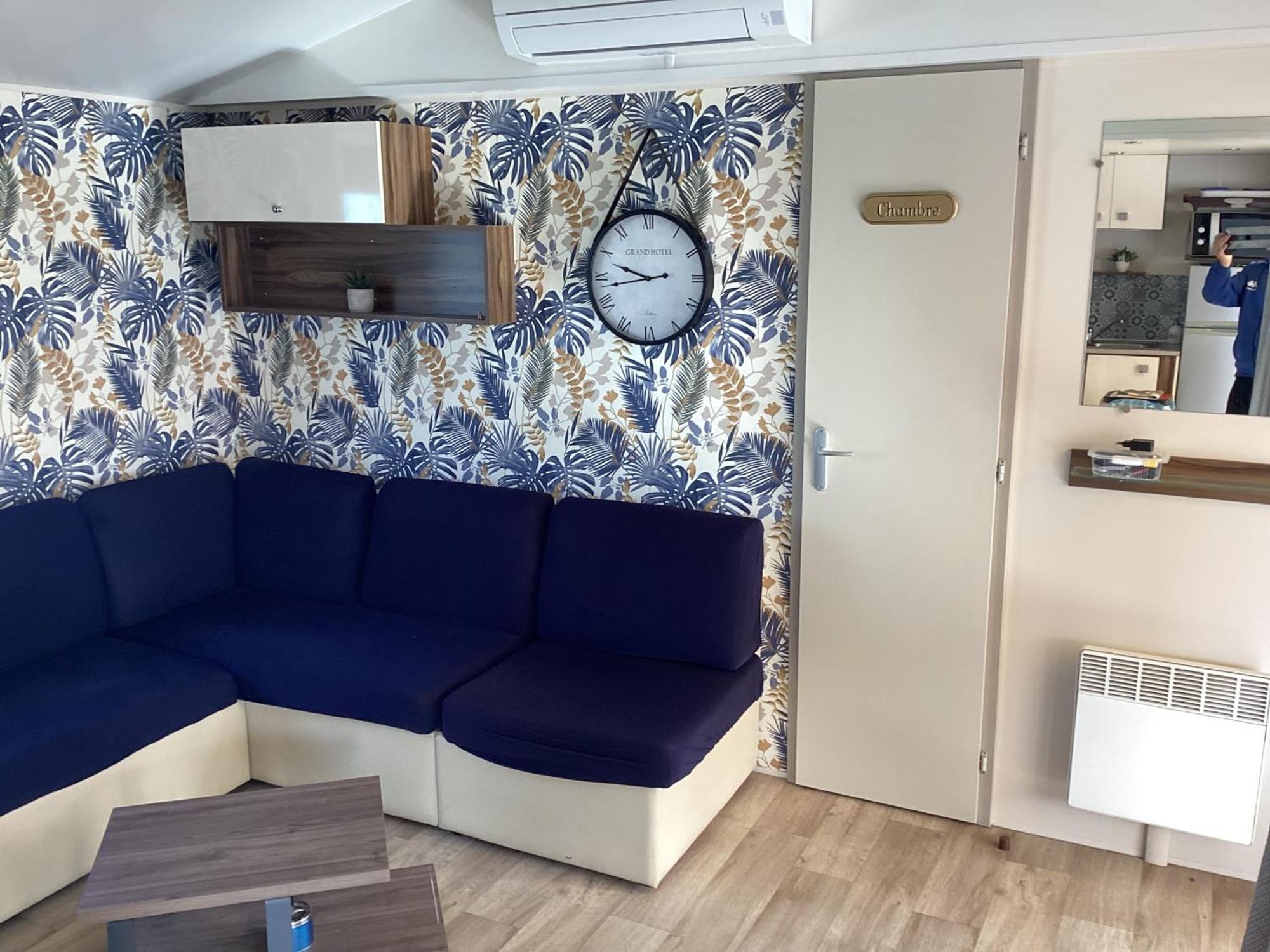 Frejus Tout Confort, Climatisation,Linge De Lit Et De Toilette, Coffre Fort, Ventilations Au Plafond Chambres Et Wifi Possible Экстерьер фото