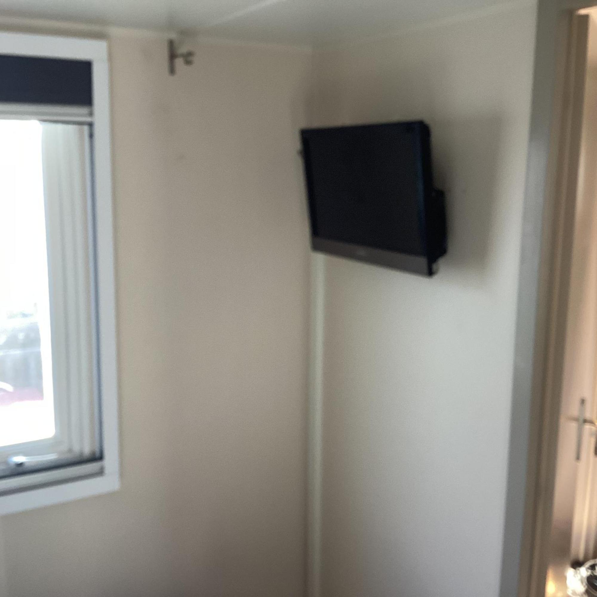 Frejus Tout Confort, Climatisation,Linge De Lit Et De Toilette, Coffre Fort, Ventilations Au Plafond Chambres Et Wifi Possible Экстерьер фото