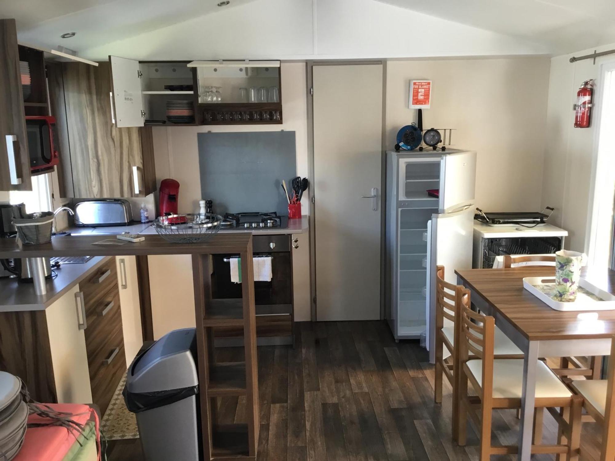 Frejus Tout Confort, Climatisation,Linge De Lit Et De Toilette, Coffre Fort, Ventilations Au Plafond Chambres Et Wifi Possible Экстерьер фото